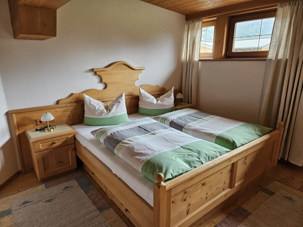 Schlafzimmer 3 - Appartment Kitzbühler Horn - Wiesenhof