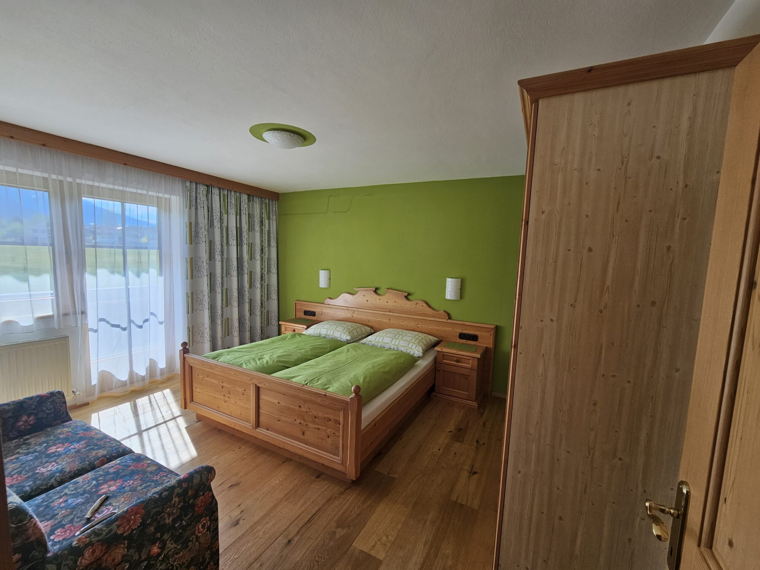 Schlafzimmer 2 - Appartement Astberg - Wiesenhof