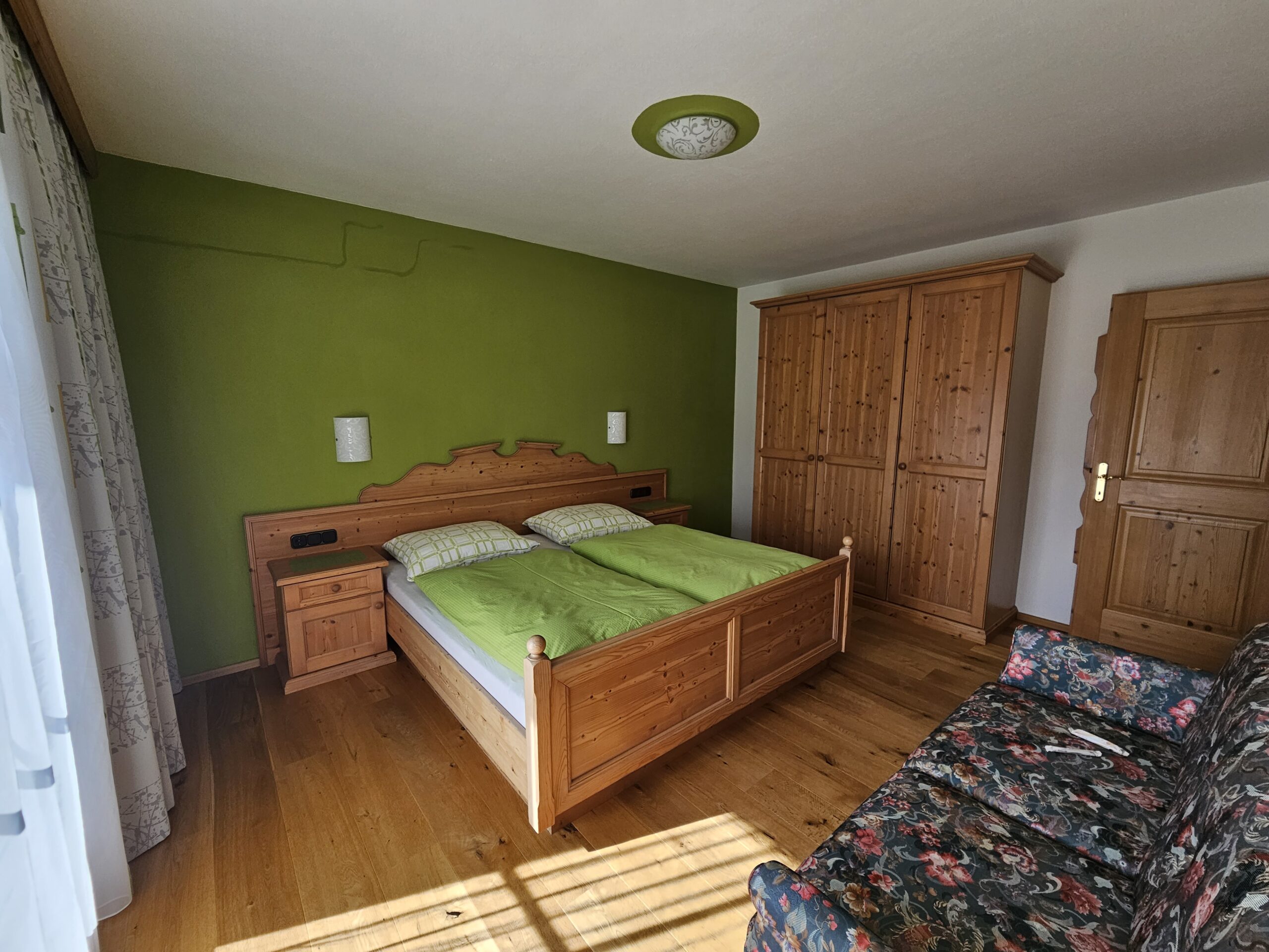 Schlafzimmer 1 - Appartement Astberg - Wiesenhof
